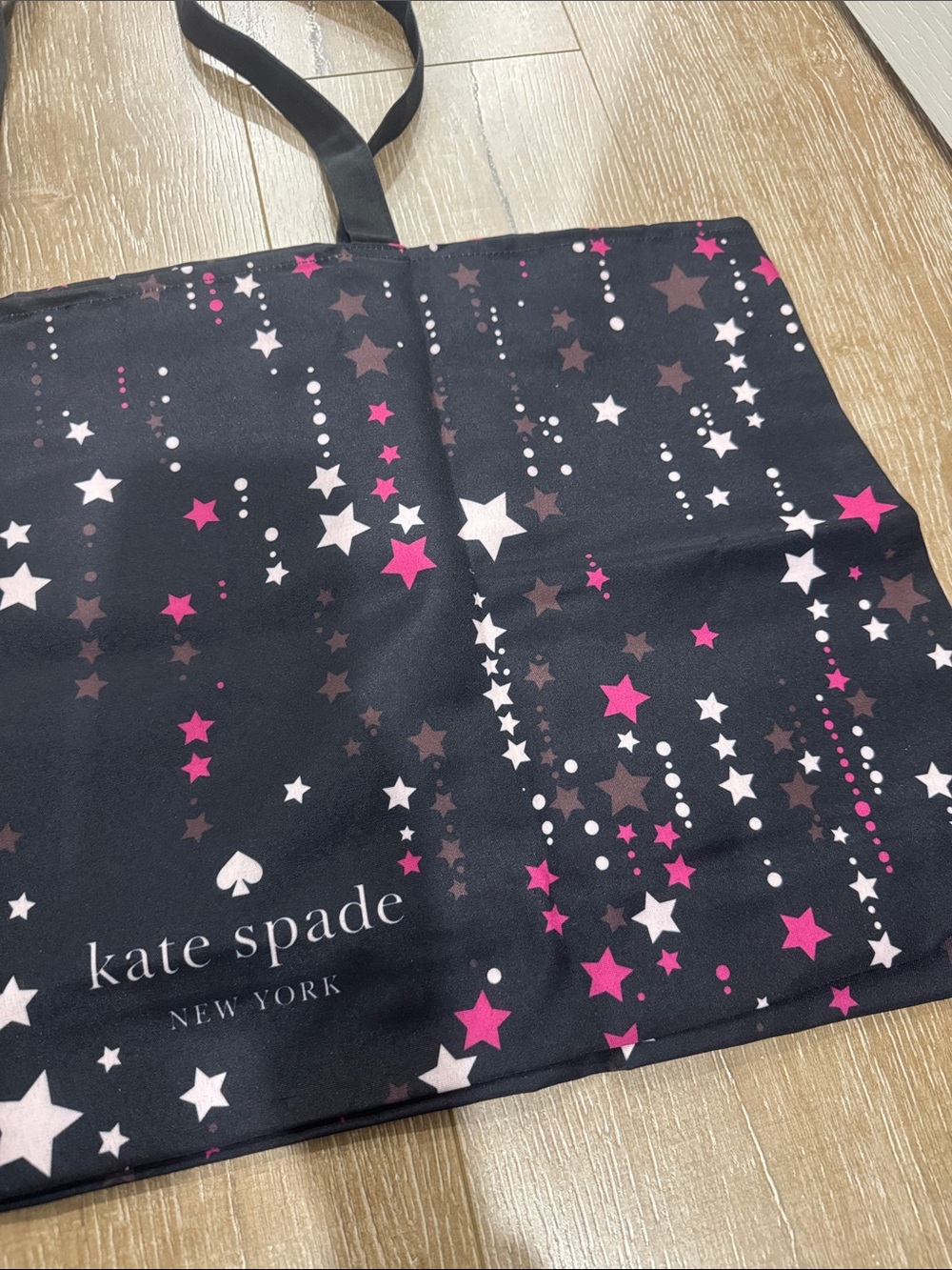kate spade Black Tote with Pink and White Star Print - Picture 5 of 6